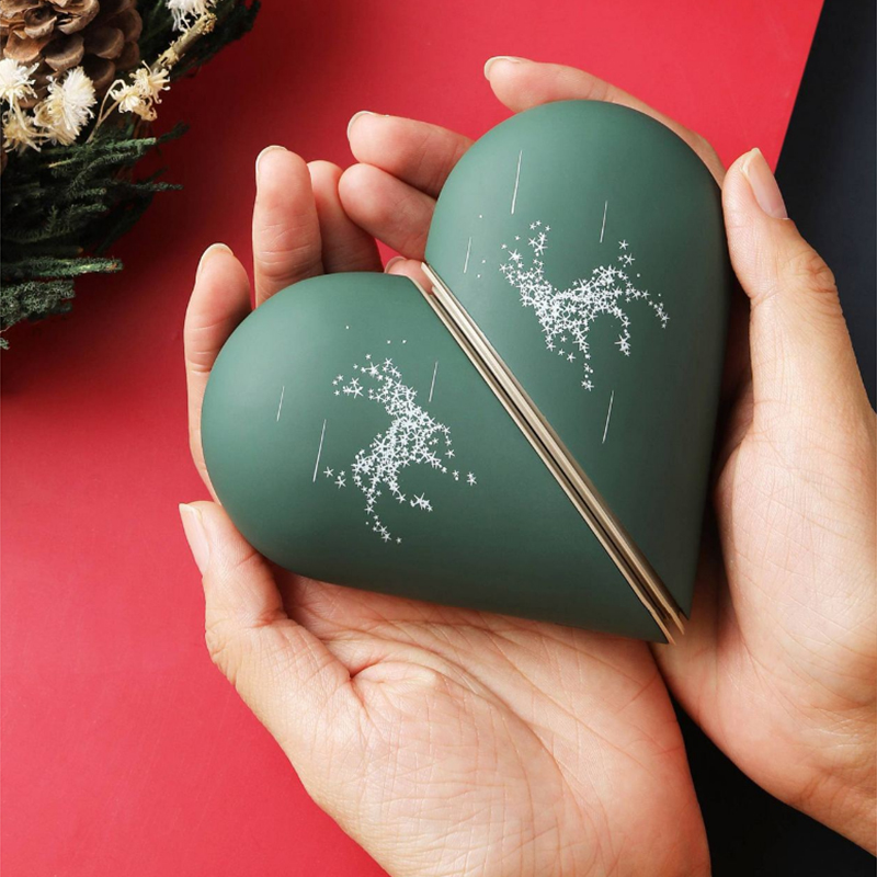 

Christmas Love Hand Warmer Intelligent Temperature Control Portable Charging Treasure Separate Heater 8000mAh Fast Battery Charge