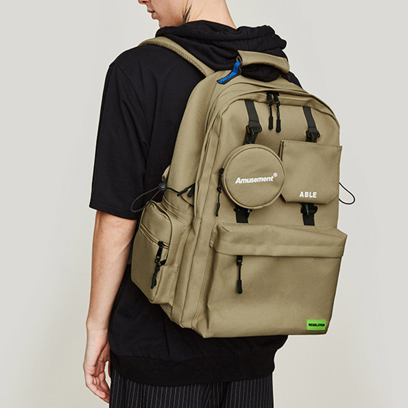 

Men Large Capacity Detachable Pouch Backpack Shoulder Bag