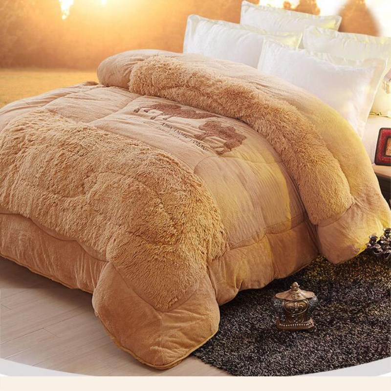 

200*230cm Thicken Long Plush Cotton Camel Embroidery Comforter Winter Soft Warm Bed Quilt Blankets
