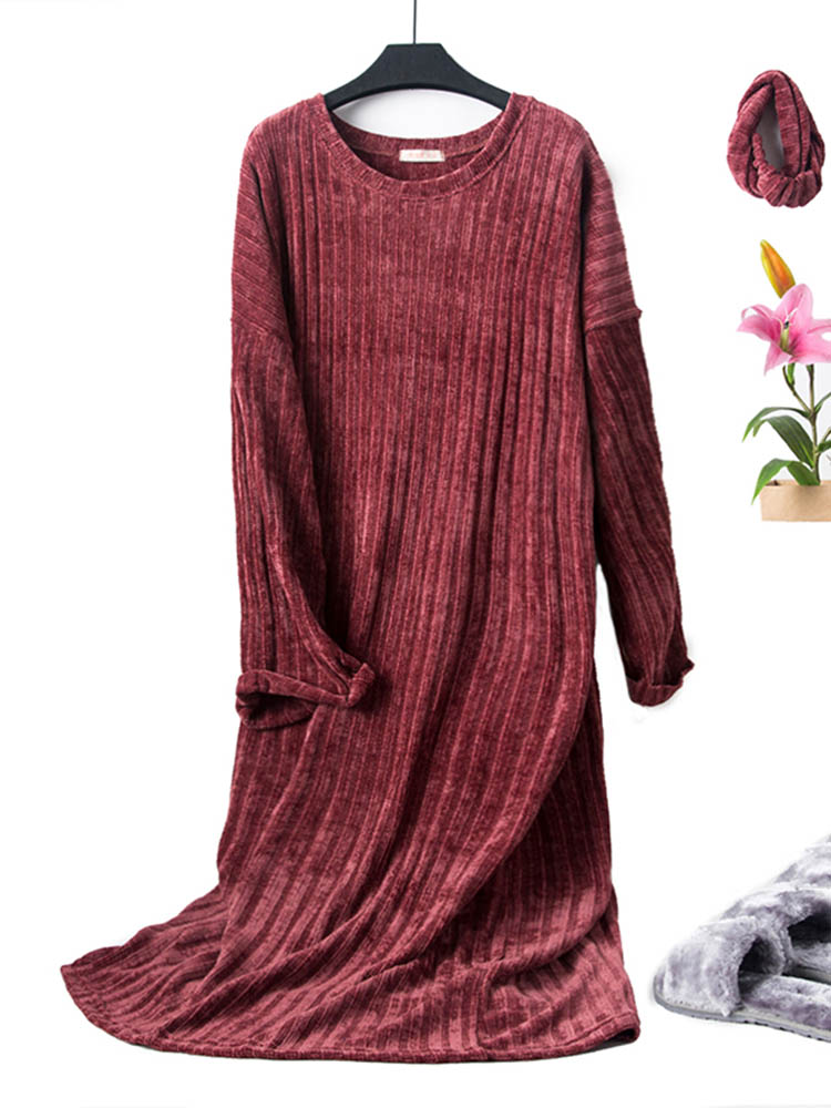 

Plus Size Fluff Textured Long Sleeve Soft Nightgown