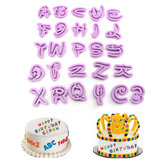 قالب بلاستيكي لحروف الهجاء المكون من 26 جزء مكون من قطاعات بسكويت الحروف وشكل الفندانت لتزيين الكعك