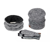 Zestaw zimowy do narciarstwa 3 części: bawełniana unisex czapka, szalik i rękawice w jednolitym kolorze dla mężczyzn i kobiet.