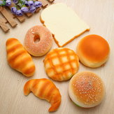 7PCS Squishy morbido Donut / Bun / Croissant colazione impostata casuale inviato