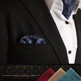 Chusteczka do kieszeni męskiego garnituru w stylu zachodnim z kropkami i wzorem paisley.