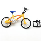 1 Pc WPL Simular Figura de Ação Da Bicicleta Da Bicicleta 10 cm Entrega Aleatória RC Carro Peças 121x48.4x80mm