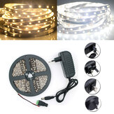 Tira de luz LED blanca/cálida blanca flexible con 300 LED SMD 2835 de 5M + Fuente de alimentación + Conector DC 12V
