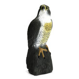Szimuláció Falcon Hawk Decoy Bird Pigeon Deterrent Scarer Repeller Kertészetek, kertek, dekorációk Hallowmas