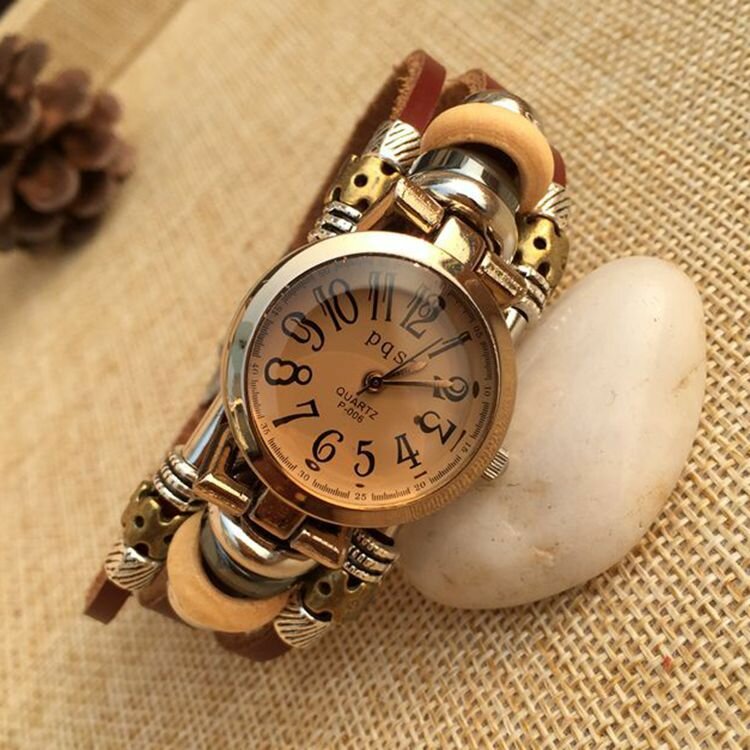 Deffrun Vintage Simple Dial Women Bracelet Watch Alloy Case Multilayer Quartz Watch