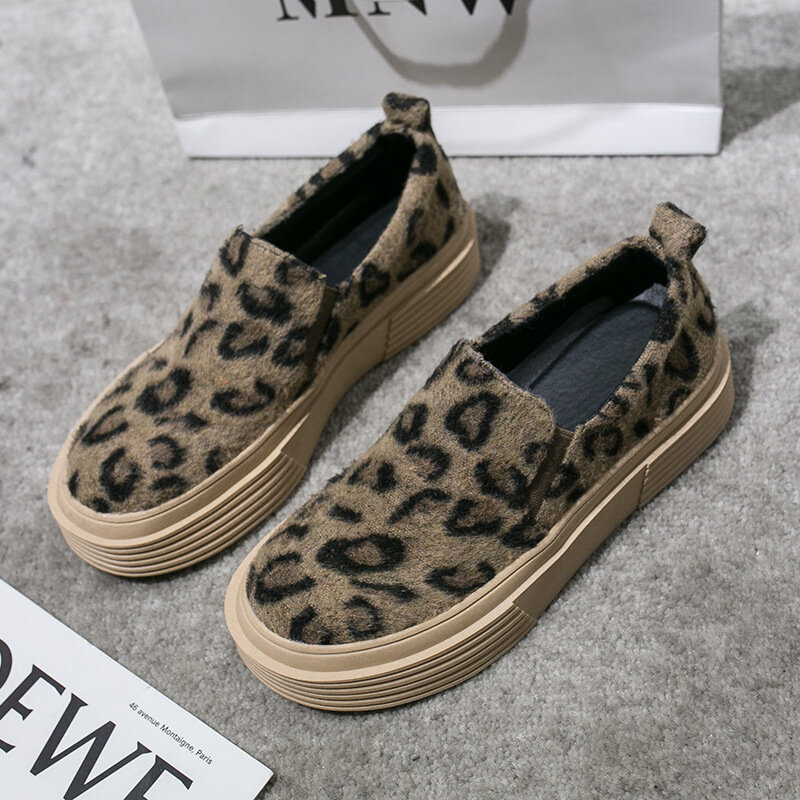 Women Large Size Leopard Suede Slip Resistant Comfy Casual Flats