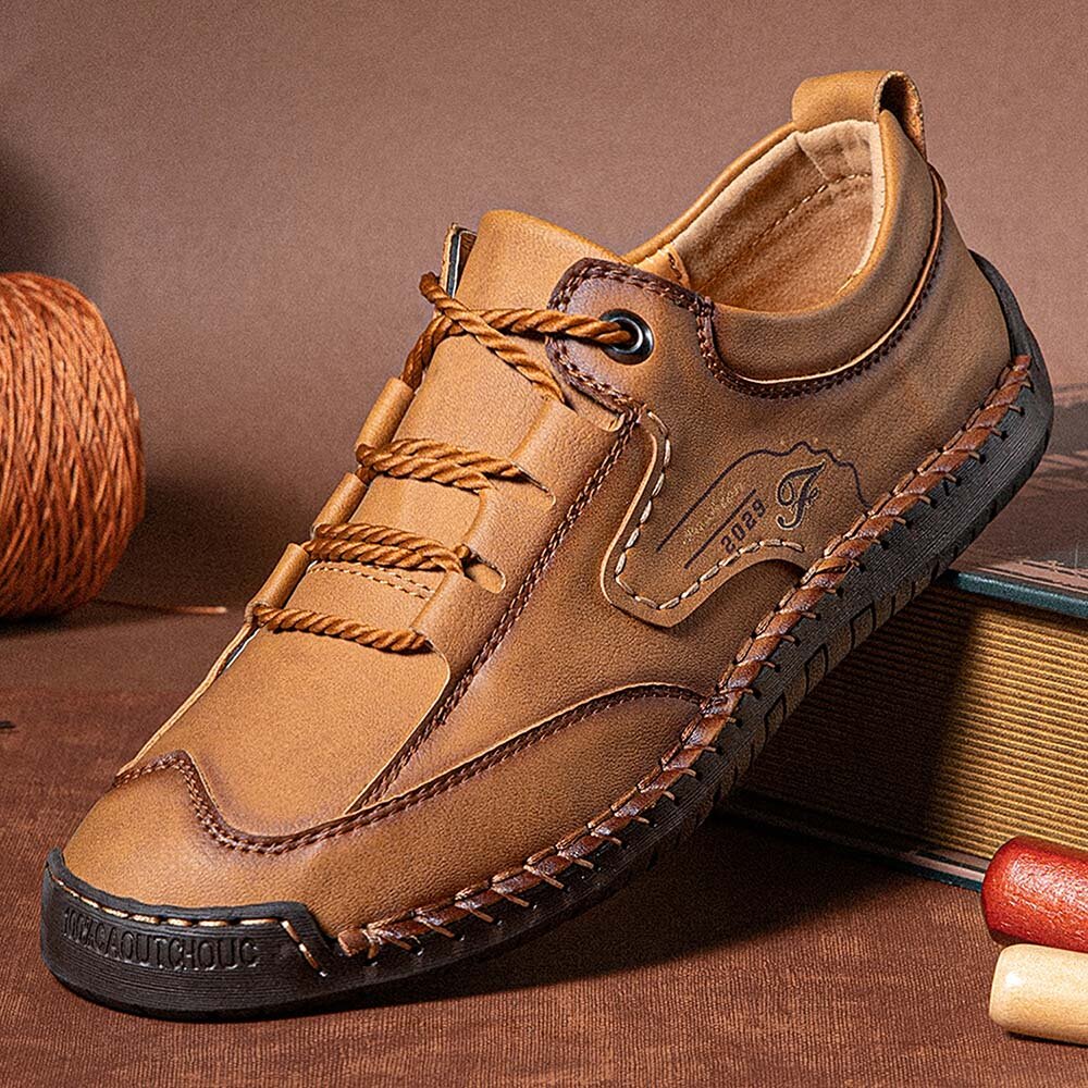 

Men Cowhide Lace-up Slip Resistant Hand-stitched Shoes Casual Shoes