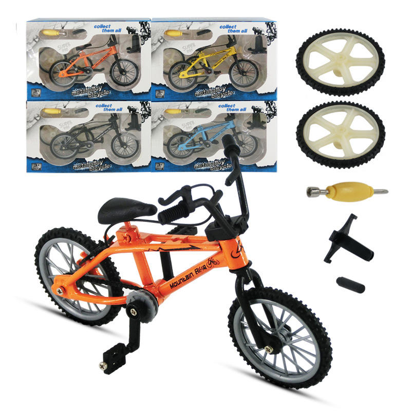 Mini Simulatie Legering Vinger Fiets Retro Dubbelpoolig fietsmodel met reserveband gegoten speelgoed