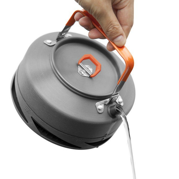 Fire-Maple 0.8L Camping Picnic Water Kettle Heat Exchange Coffee Tea Pot With Heat Proof Handle Tea Filter FMC-XT1