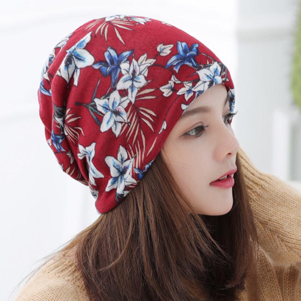 

Women Cashmere Colored Floral Pattern Casual Dual-Use Neck Protection Brimless Beanie Knitted Hat