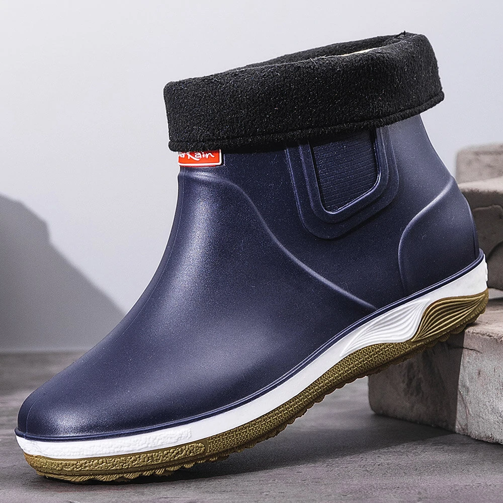 Men Warm Plush Lining Soft Sole Slip Resistant Slip On Rain Boots
