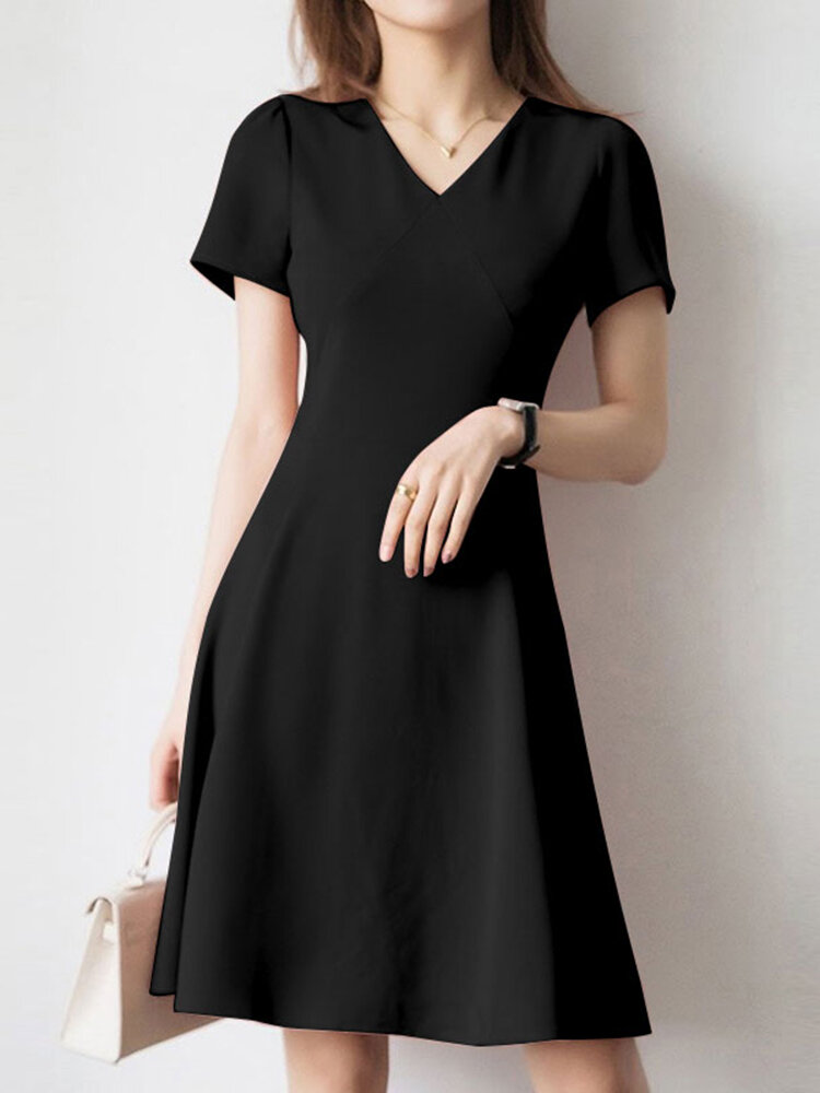 Solid A-line Short Sleeve V-neck Dress For Women