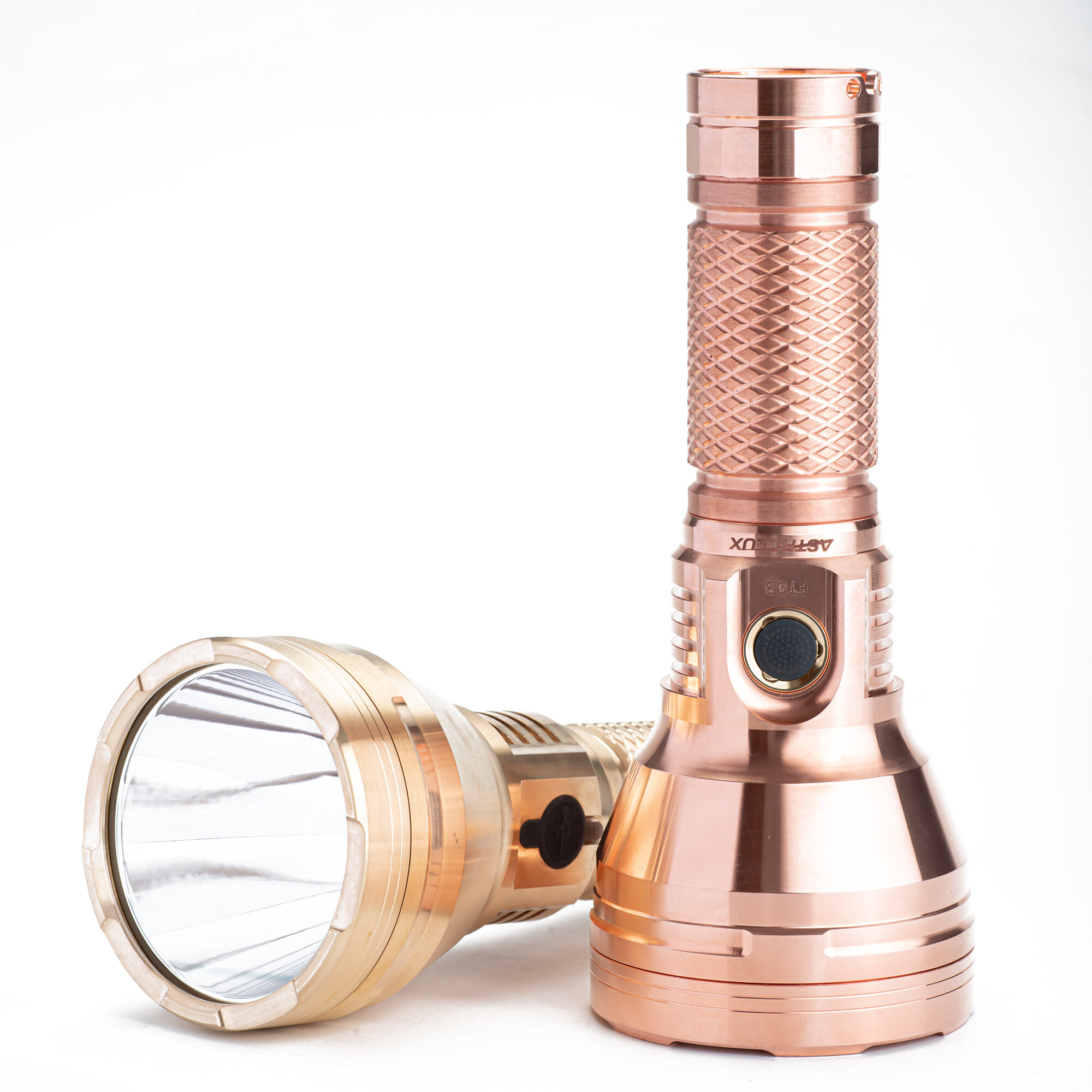 

Astrolux® FT03 XHP50.2 Copper/Brass 4300lm 735m NarsilM v1.3 Thrower LED Flashlight 2A USB-C Rechargeable 26650 21700 18