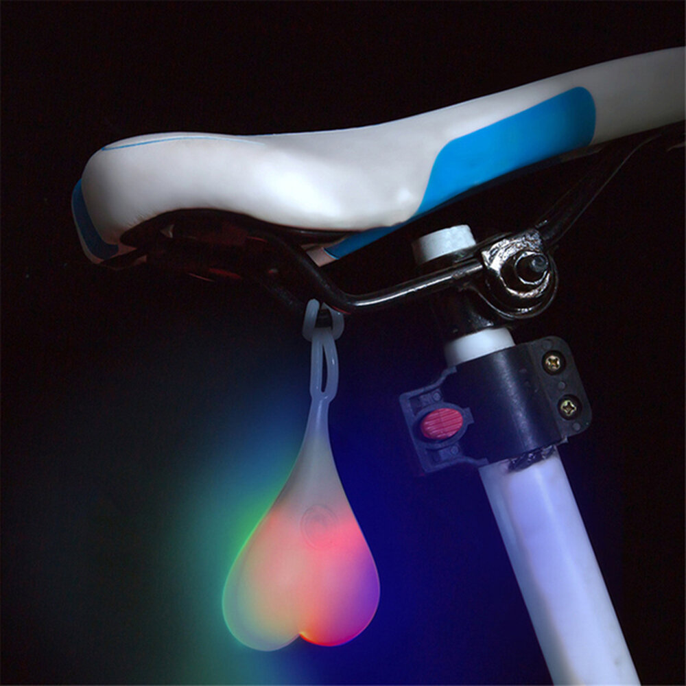 

4 Colour Bike Balls TailLight Silicone Waterproof 3 LED Modes Warning Cute Heart Design Bike Light for Night Cycling