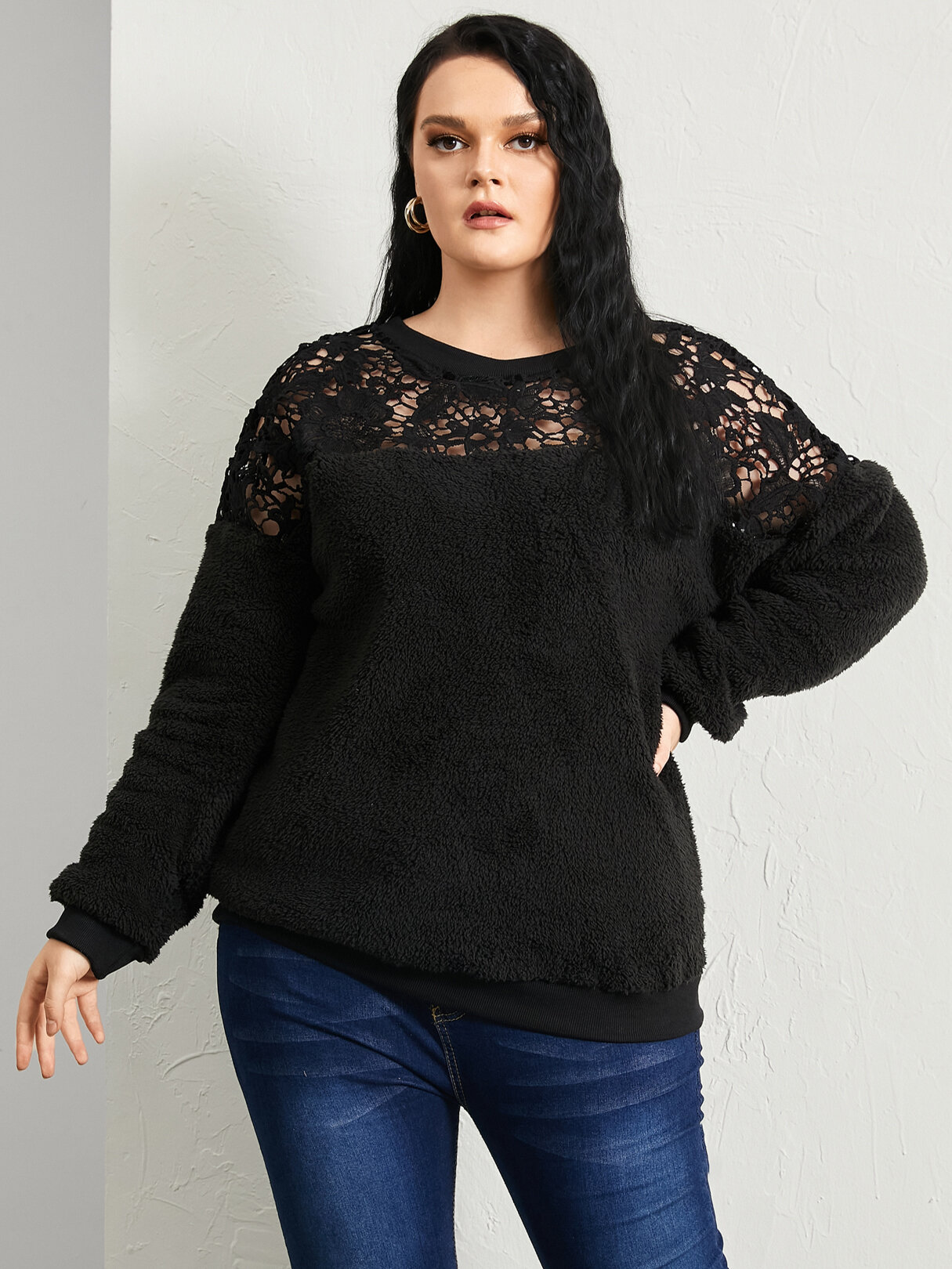 YOINS Plus Size Lace Patchwork Design Long Sleeves Sweatshirt