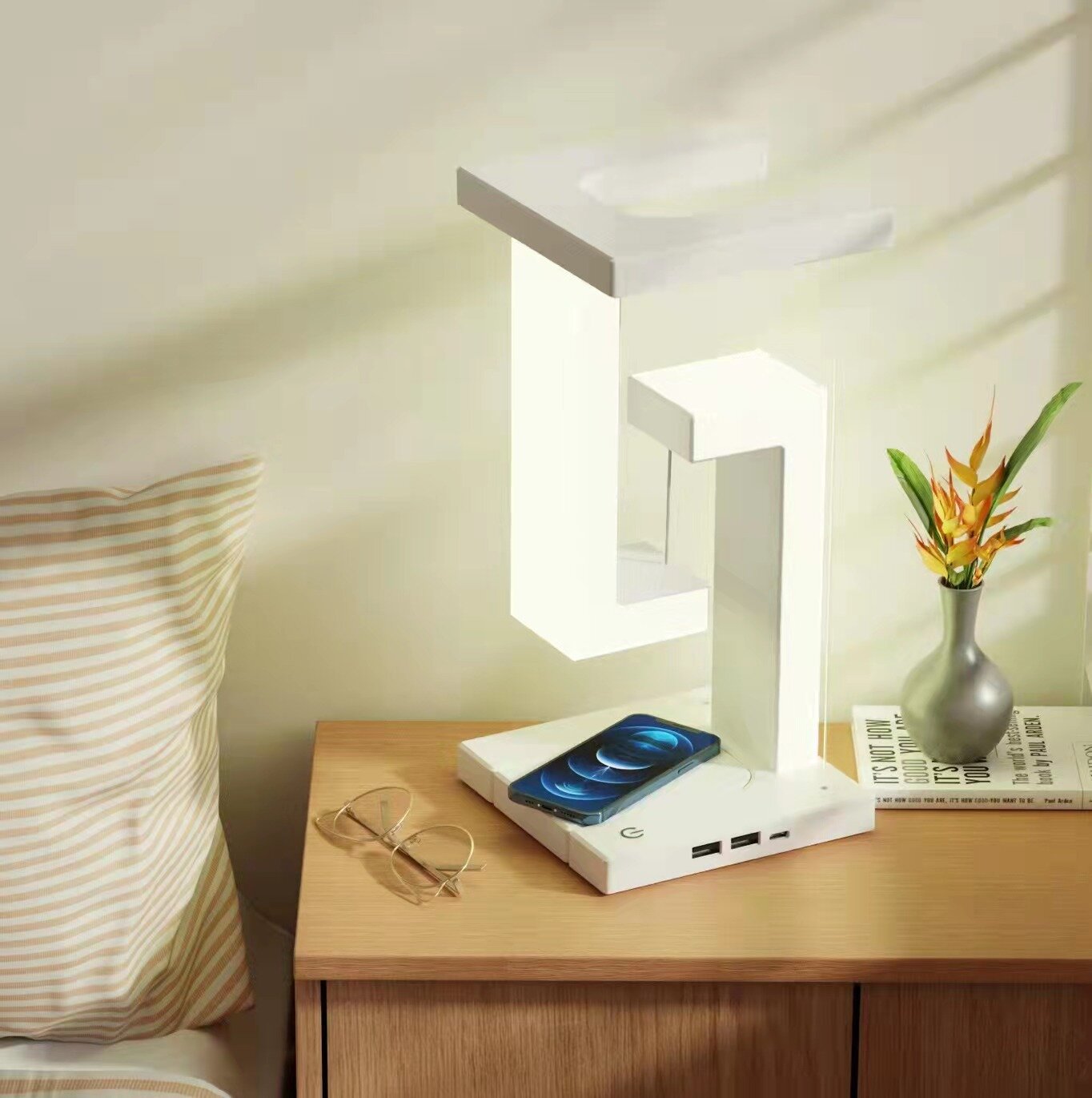 Lámpara colgante antigravedad con luz nocturna LED y carga inalámbrica de 10W. Dimmable para decoración de dormitorio, m