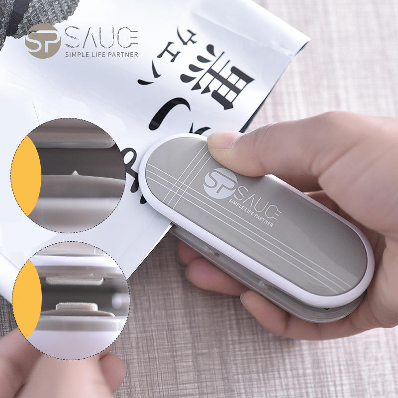 SP Sauce Household Hand Pressure Mini Portable Food Vacuum Sealer Plastic Bag Cutting Machine Easy To Use